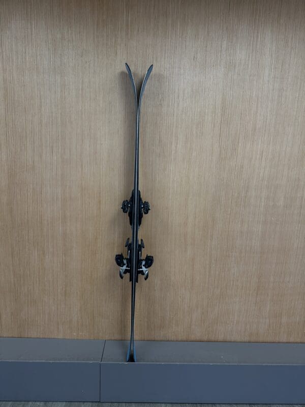 168cm Primary 104 Demo - Image 3
