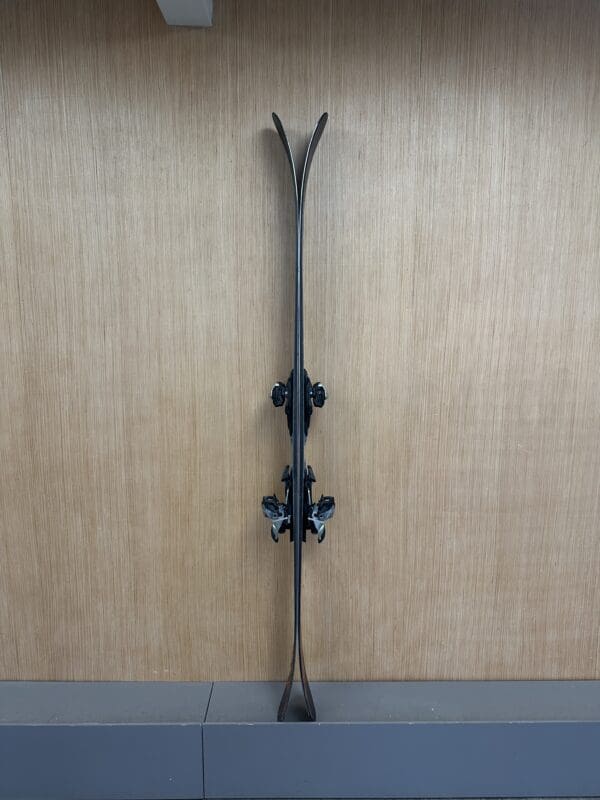 184cm Trophy 115 Demo Skis - Image 3